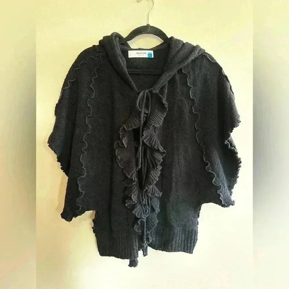 Sparrow Anthropologie Wool Blend Ruffled Black Placket Sweater - Size Small - Picture 1 of 8